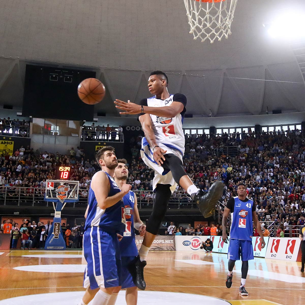 basketball positions and roles